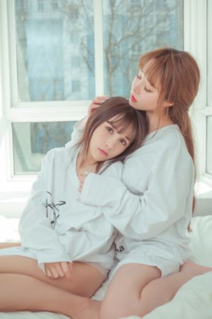 久久久国_JVID性感写真