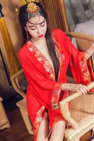 国产精品色图_青苹果乐园免费高清观看