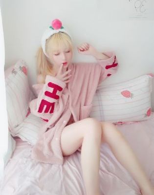 动漫美女被虐动态图方传来的喝采声_DVD神马影院在线